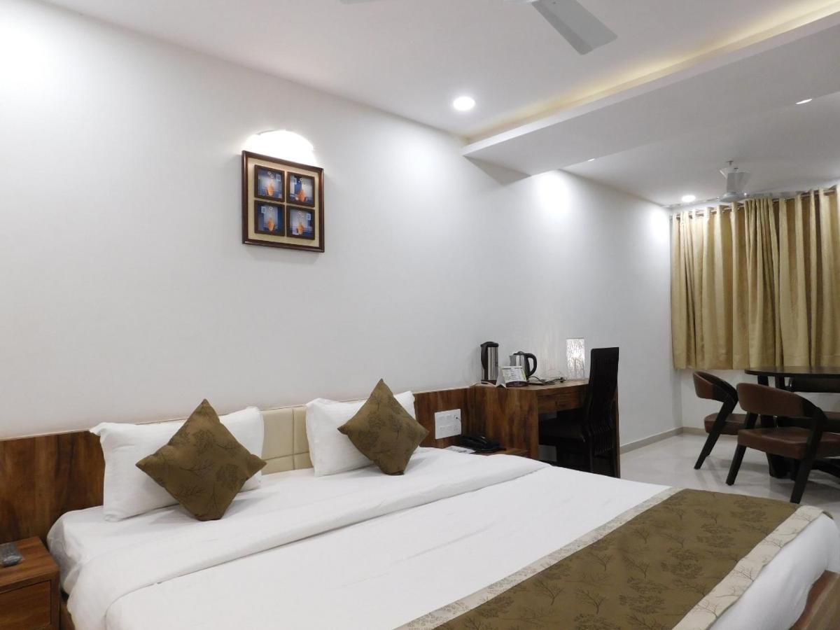 Hotel Shiva Club And Resort Mundra Dış mekan fotoğraf